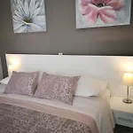 Vujcic * Makarska